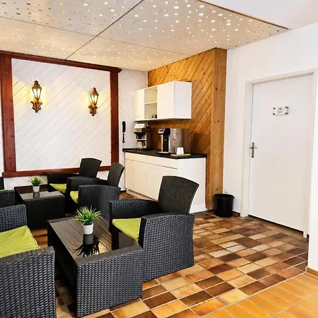 Hotel Hanses-braeutigam 3*