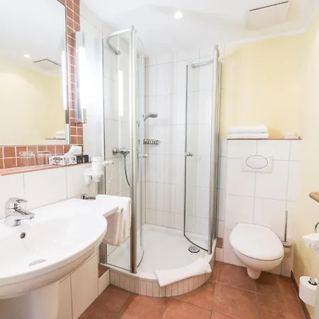 Hotel Hanses-braeutigam 3*
